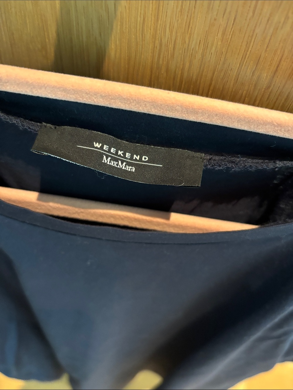 Weekend Max Mara Navy Eyelet Flutter-Sleeve Top - Picture 2 of 2